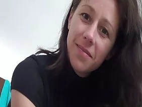 Blonde of 22 years with natural tits in her first video X