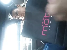 Erotic massage to a tranny with happy ending