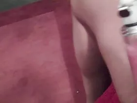 Her 4 coworkers eat it